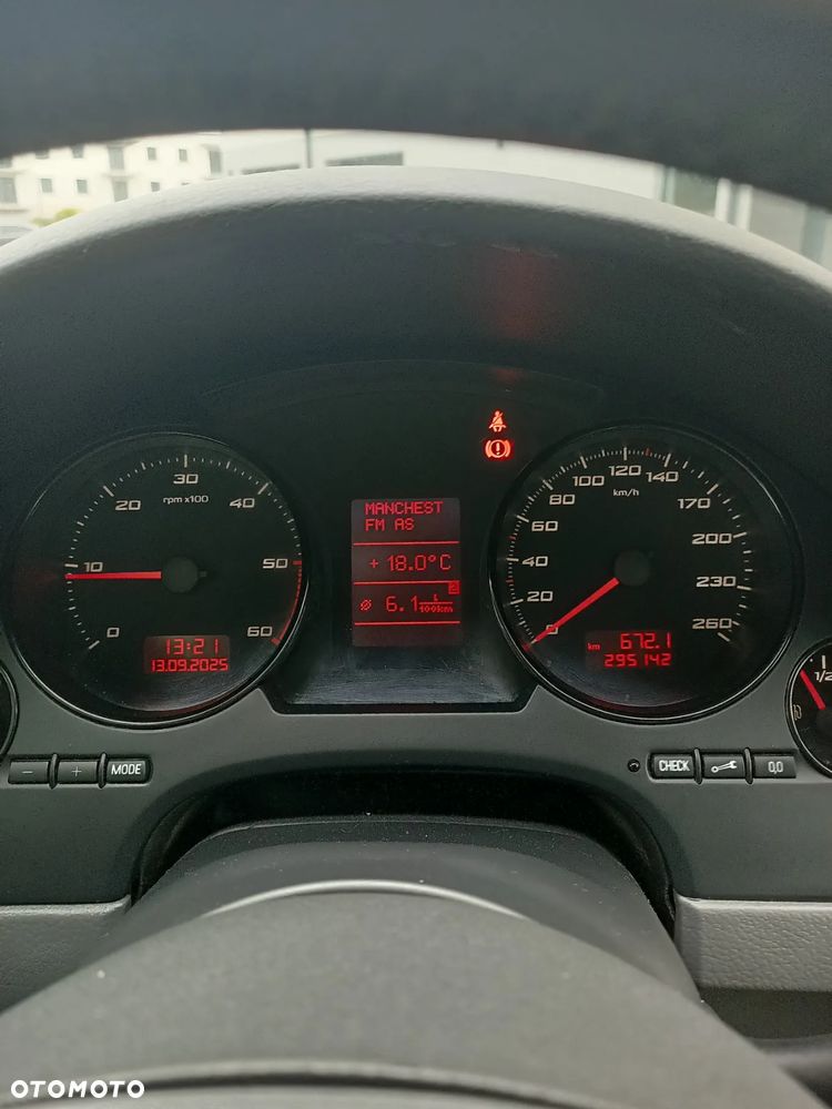 Seat Exeo 2.0 TDI DPF Style - 12