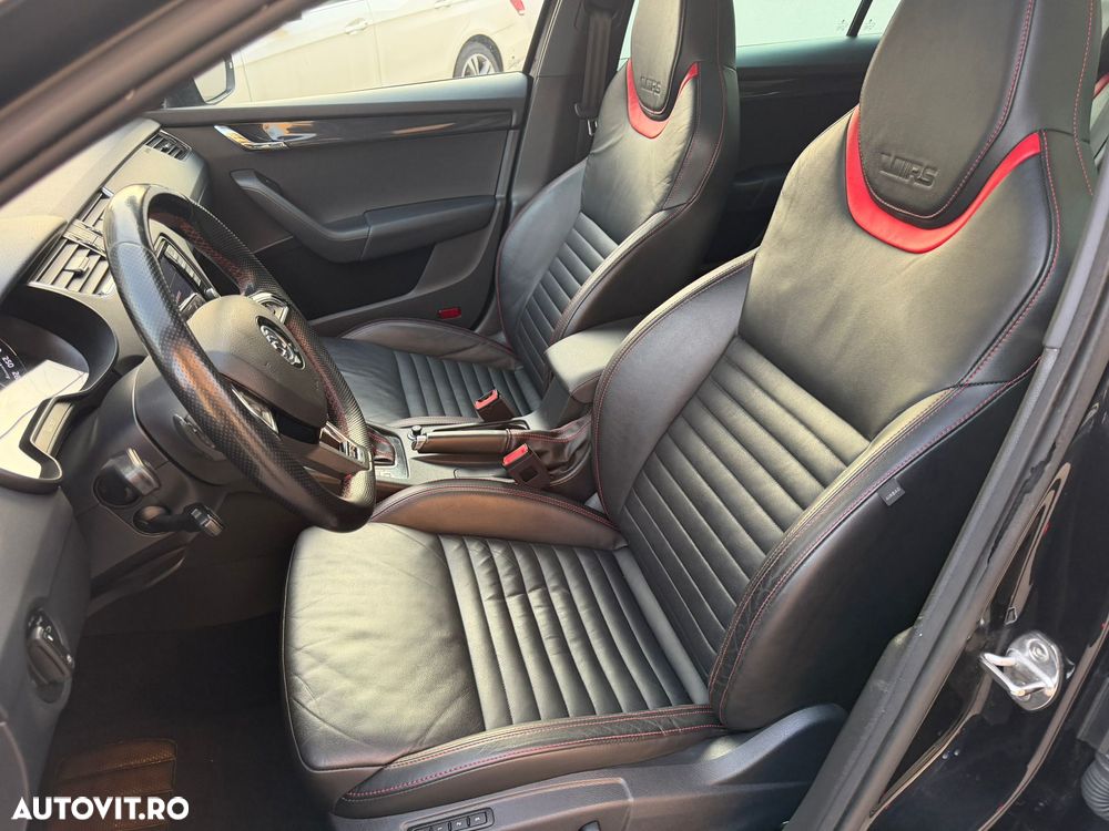 Skoda Octavia 2.0 TDI (Green tec) 4x4 DSG RS - 13