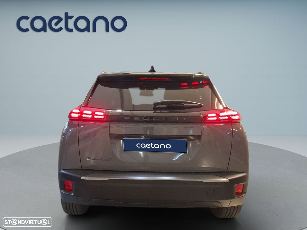 Peugeot e-2008 54 kWh Allure - 6