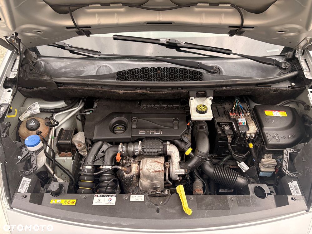 Peugeot Partner - 8