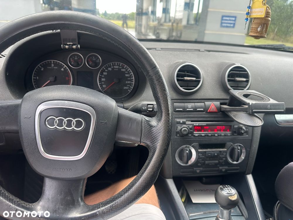 Audi A3 Sportback 2.0 TDI Attraction - 1