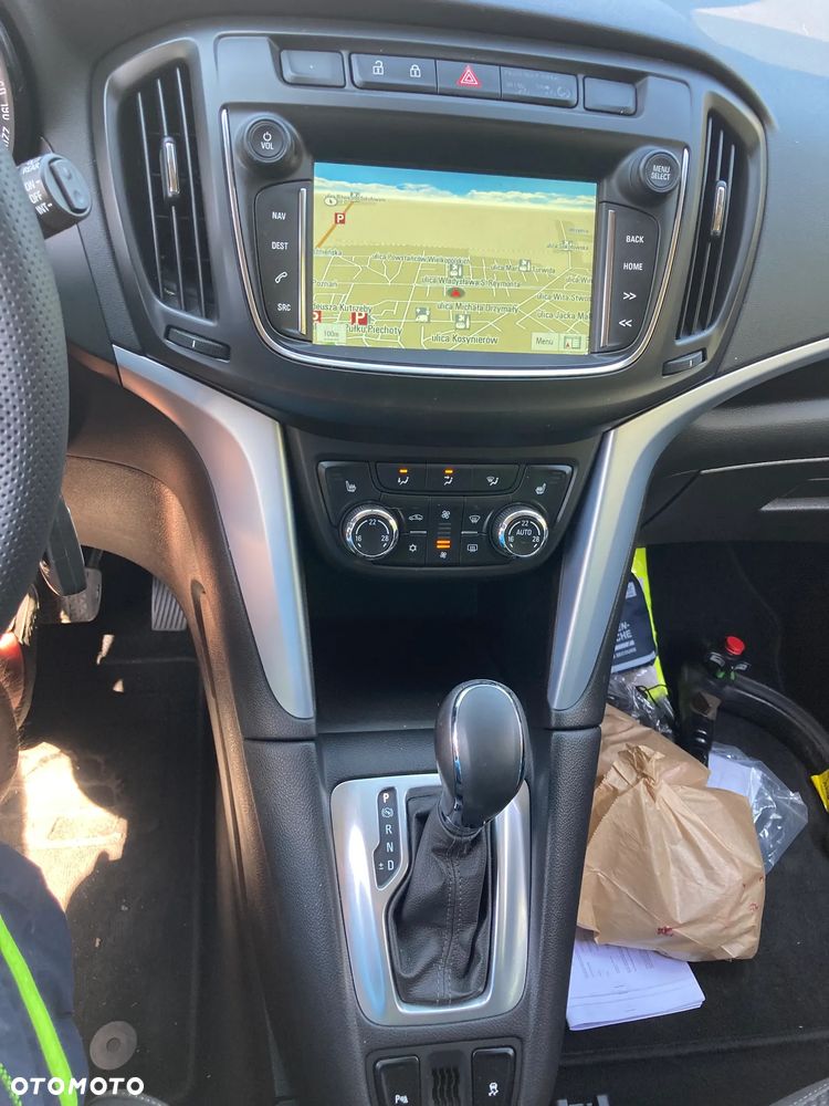 Opel Zafira Tourer 2.0 CDTI Automatik Business Innovation - 15