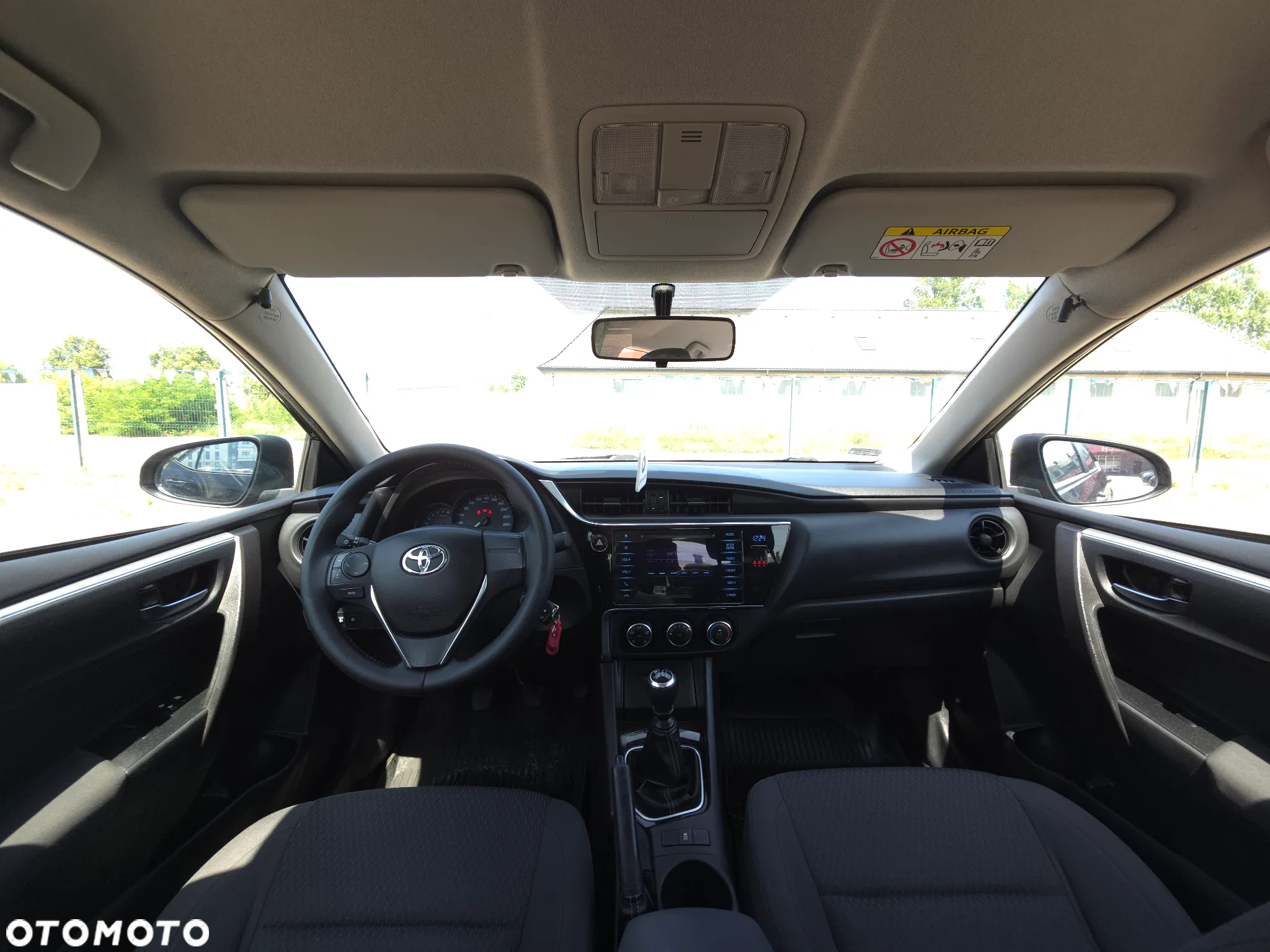 Toyota Corolla 1.6 Active EU6 - 29