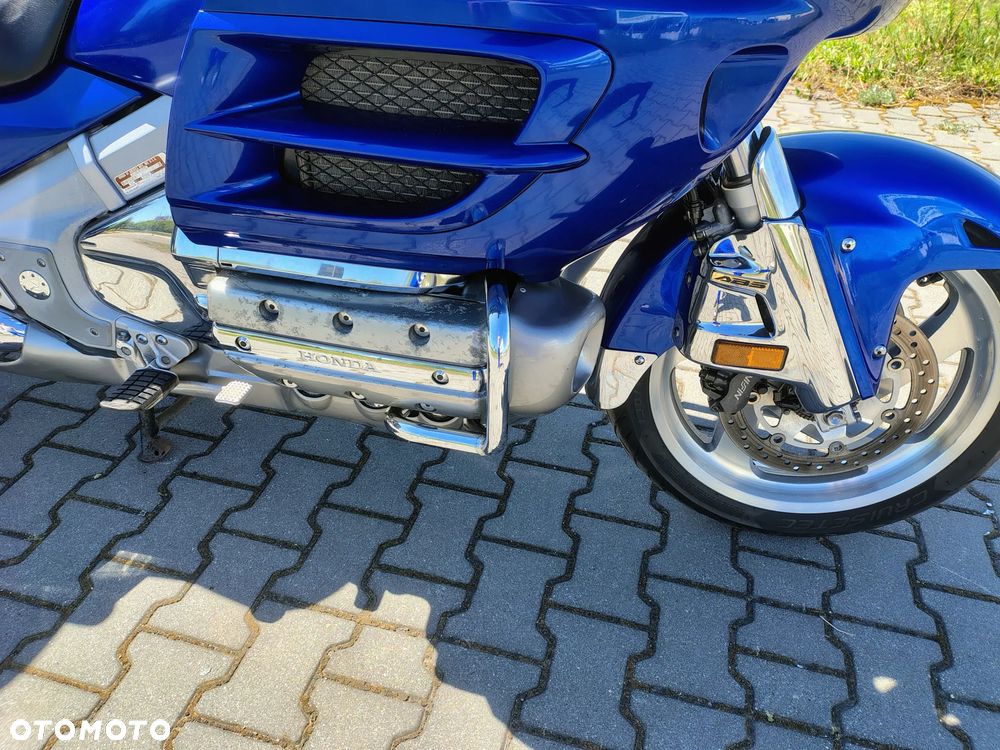 Honda GL - 12