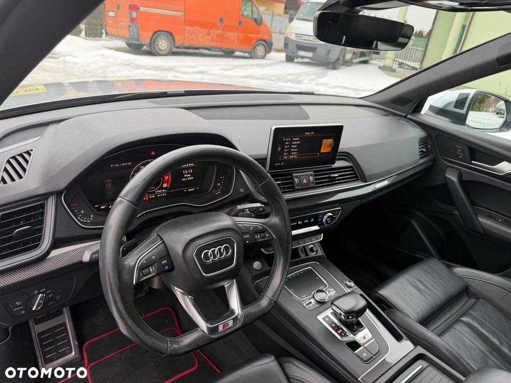 Audi SQ5 - 12