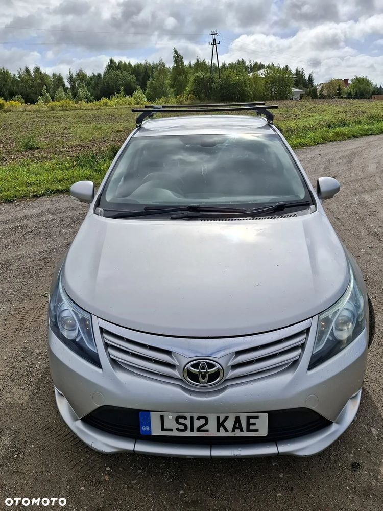 Toyota Avensis - 7