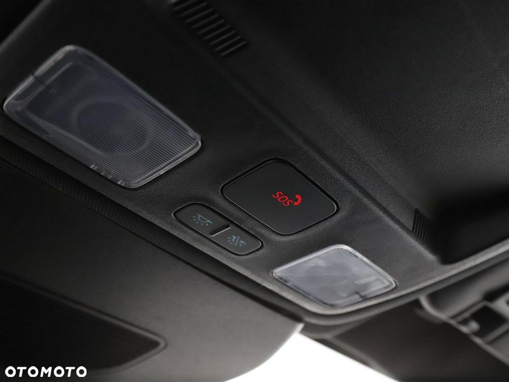 Ford Kuga 2.0 TDCi FWD ST-Line - 40