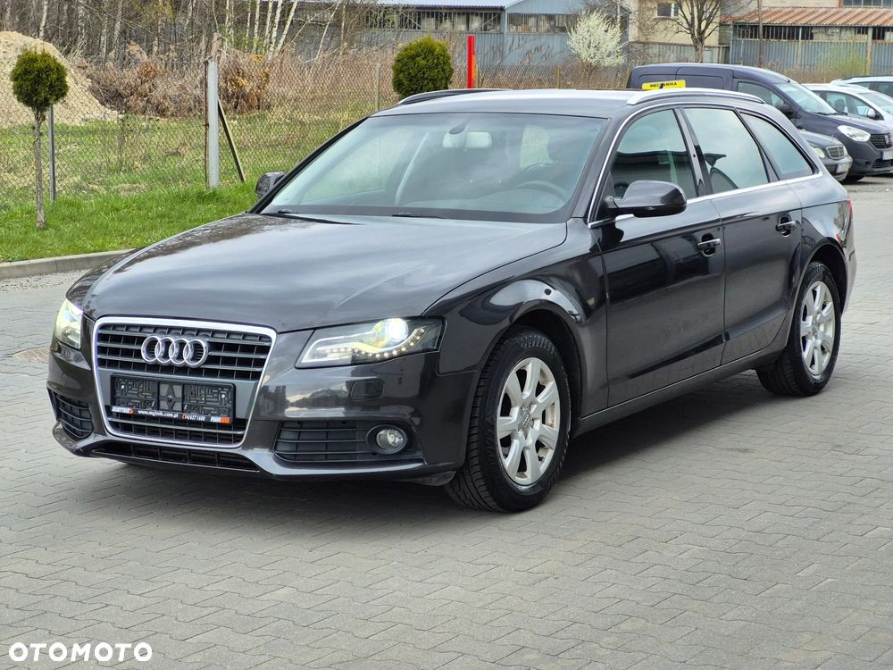 Audi A4 Avant - 1
