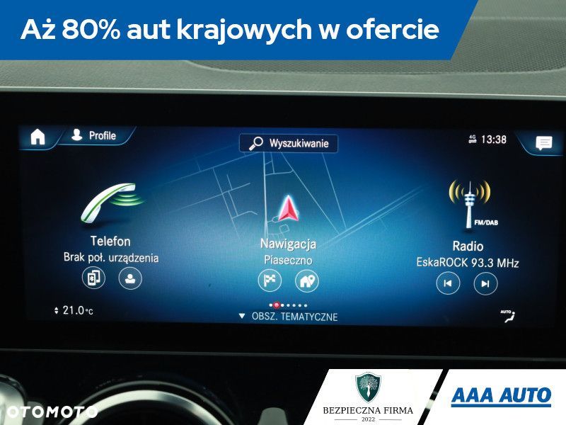 Mercedes-Benz GLB - 11