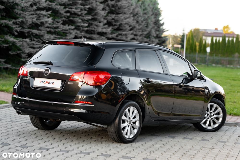 Opel Astra 2.0 CDTI Cosmo - 12