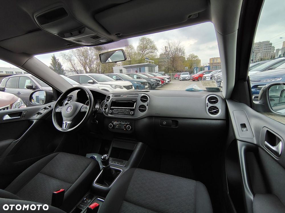 Volkswagen Tiguan 1.4 TSI Perfectline - 9