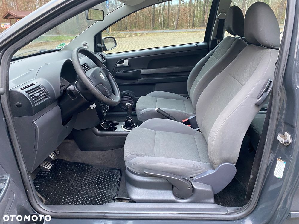 Volkswagen Fox 1.2 Style - 11