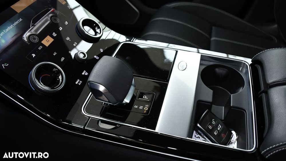 Land Rover Range Rover Velar 2.0 D200 MHEV Dynamic SE - 11