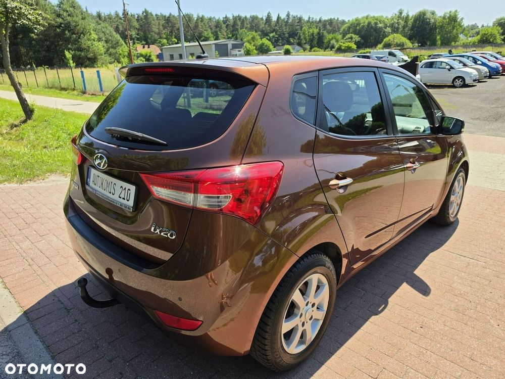 Hyundai ix20 - 8