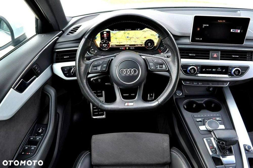 Audi A4 Avant 40 TDI quattro S tronic S line - 29
