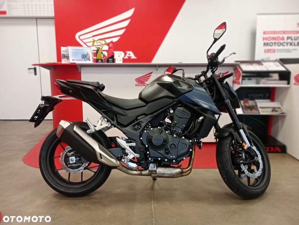 Honda CB - 1