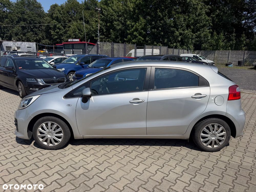 Kia Rio 1.1 CRDI Attract - 2