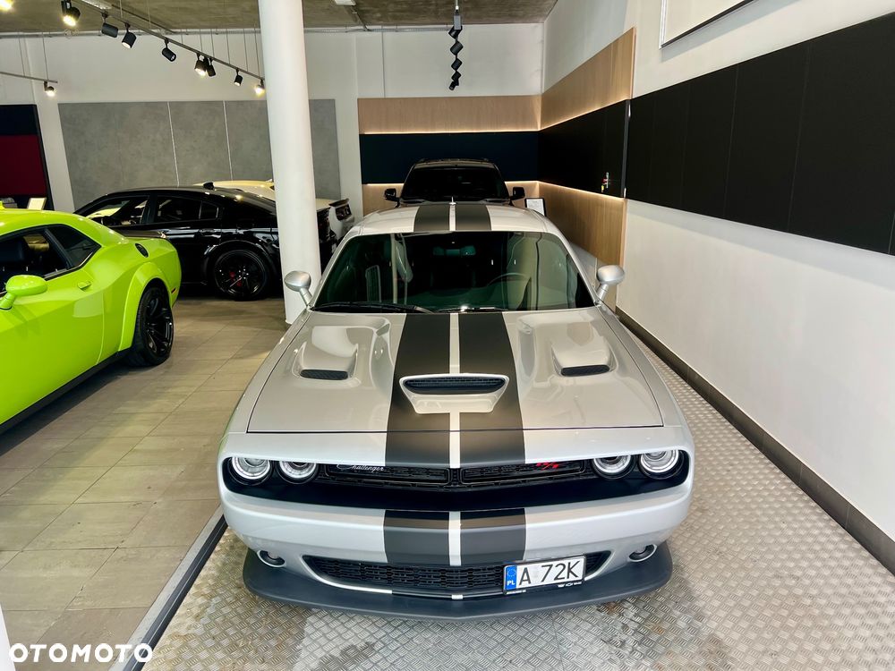 Dodge Challenger 6.4 Scat Pack - 3