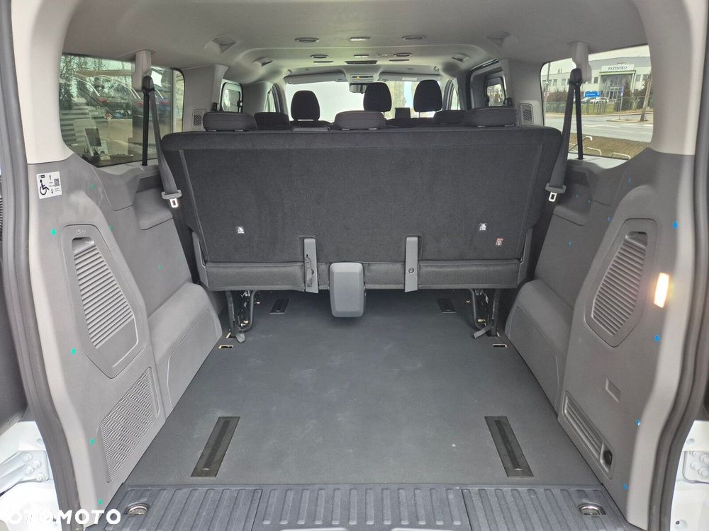 Volkswagen Nowa Caravelle Caravelle silnik: 2,0 l TDI 150 KM / skrzynia biegów: 6-biegowa manualna rozstaw osi: 3500 mm - 18
