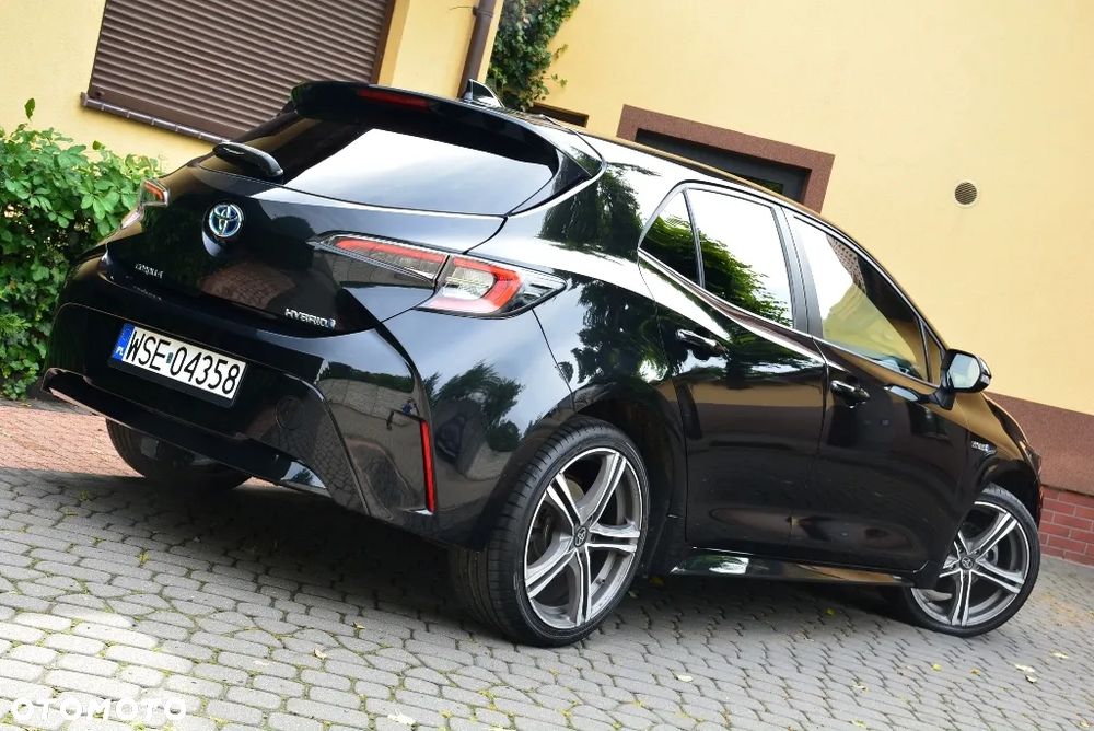 Toyota Corolla 1.8 Hybrid Comfort - 4