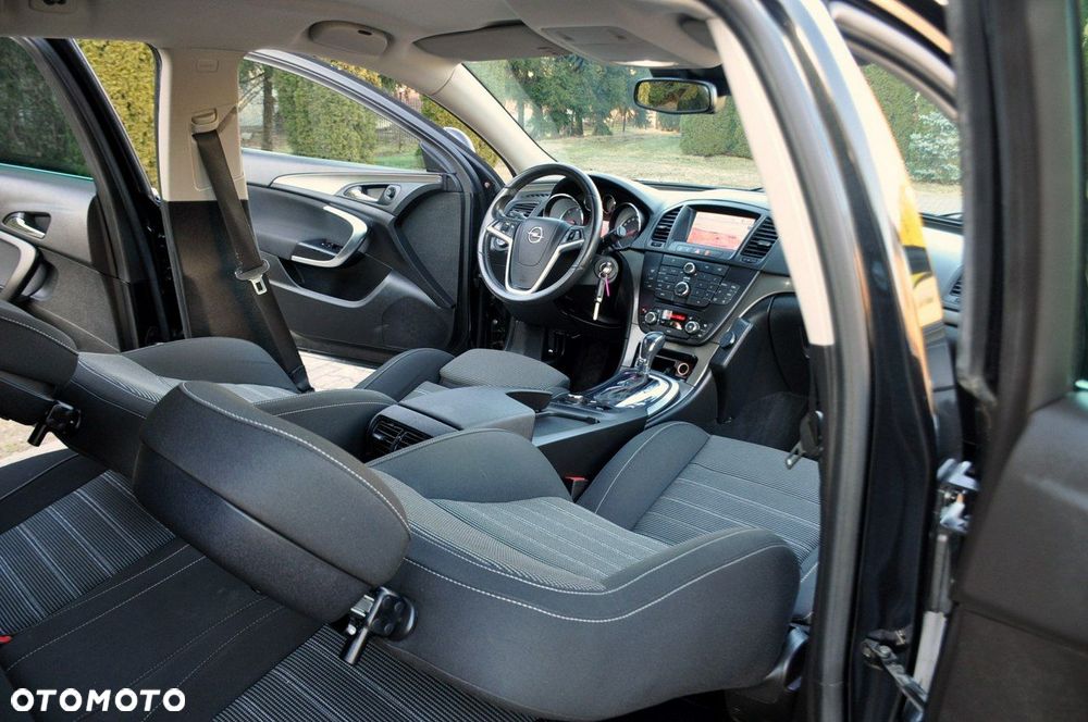 Opel Insignia - 23