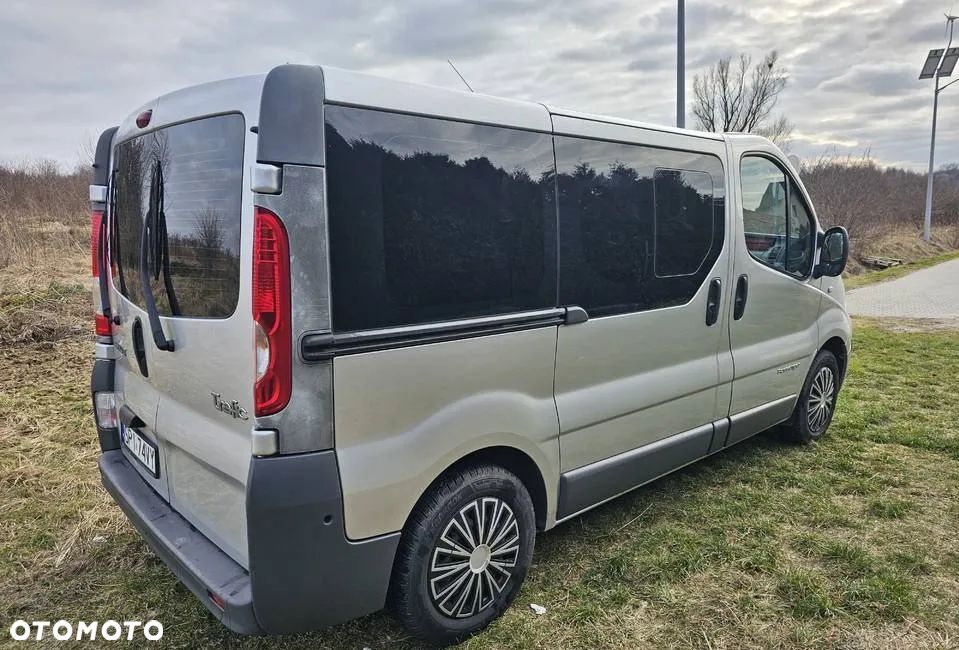 Renault Trafic - 7