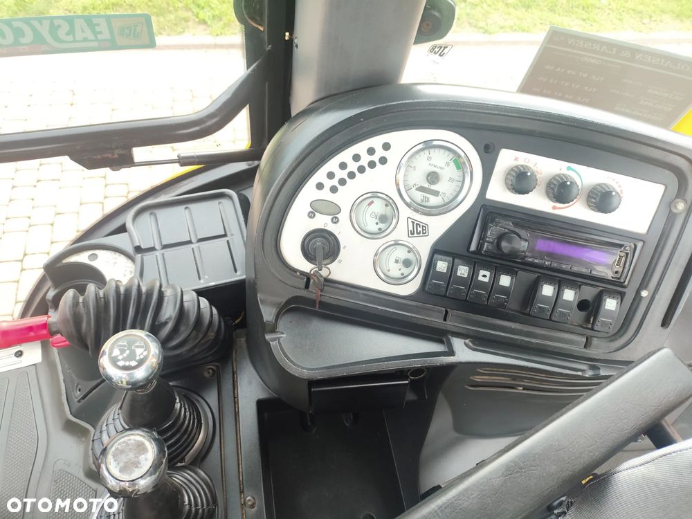 JCB 3CX / 2004 ROK / KOPARKO-ŁADOWARKA / BEZ VAT / UMOWA - 31