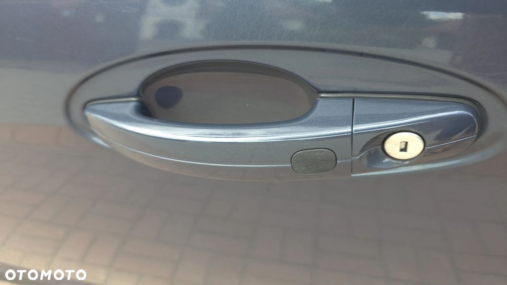 Ford Grand C-MAX 2.0 TDCi Champions Edition - 23