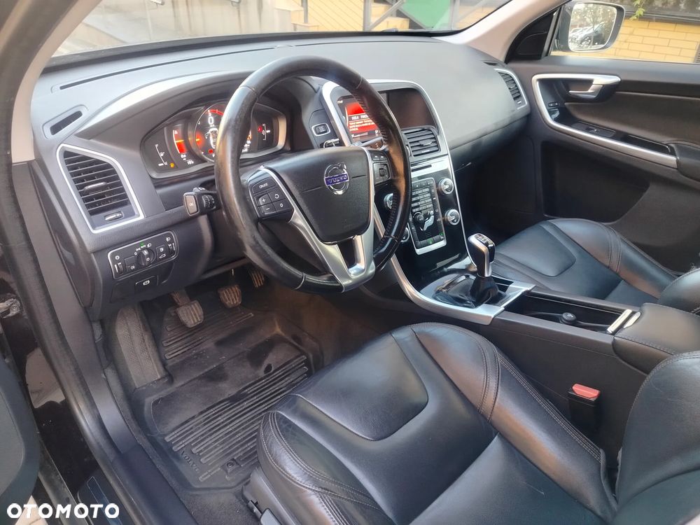 Volvo XC 60 D3 Inscription - 8