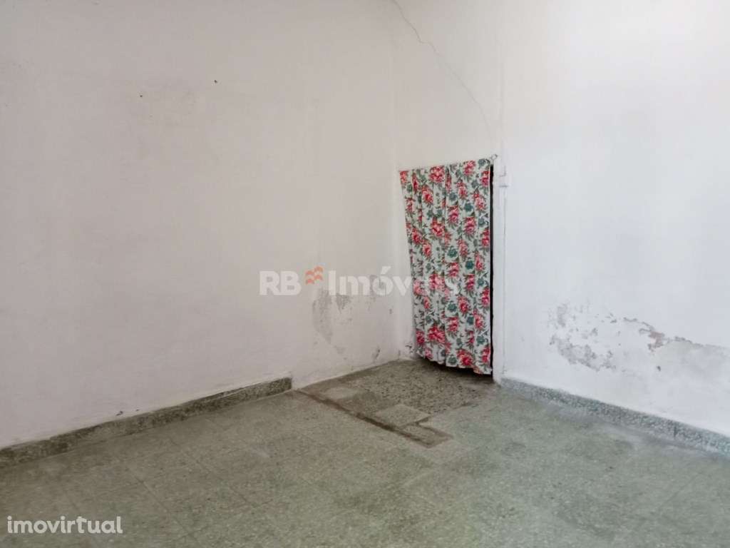 Moradia T3 com Sotão na Comenda - Grande imagem: 3/15