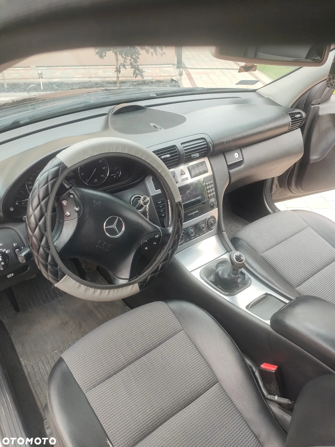 Mercedes-Benz Klasa C 180 T Kompressor Avantgarde - 6