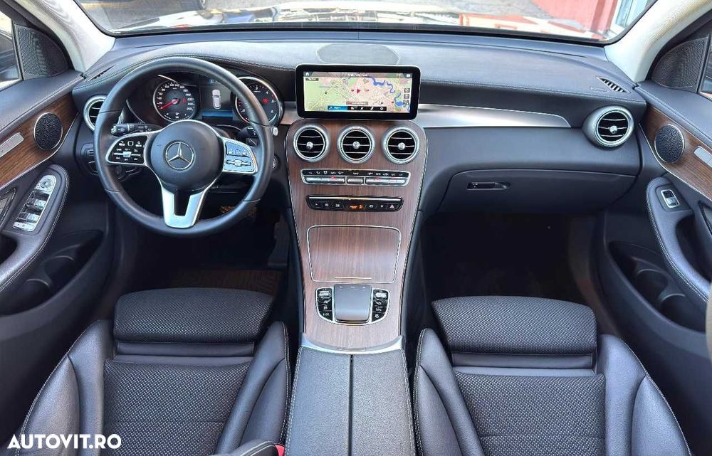 Mercedes-Benz GLC - 23