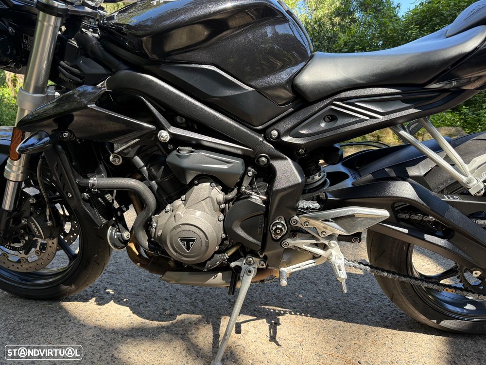 Triumph Street Triple 660 S 35Kw - 9
