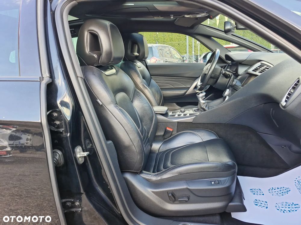 Citroën DS5 HDi 165 Business - 16