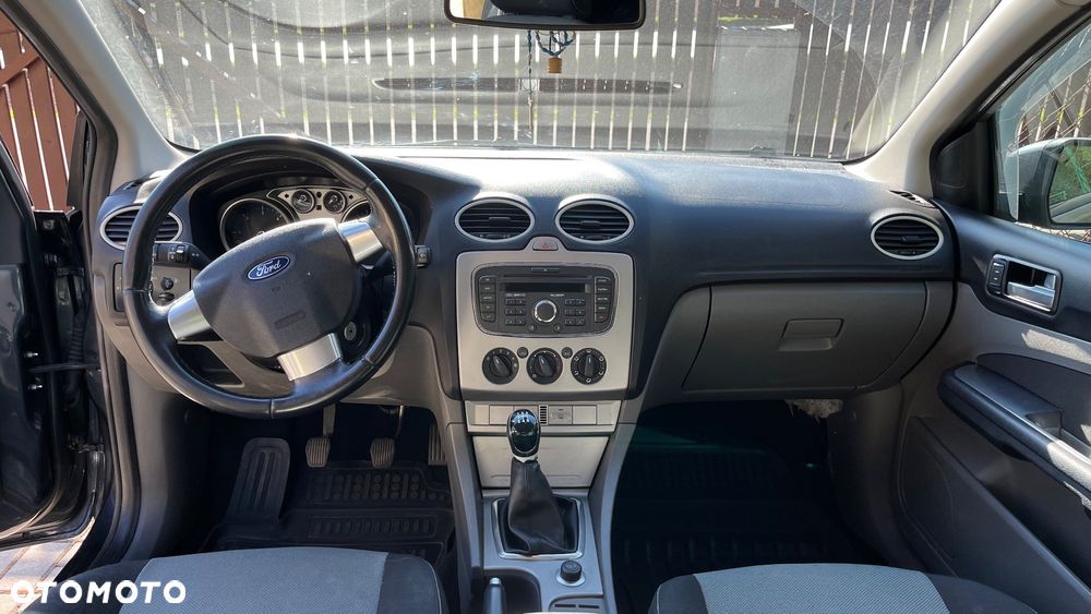 Ford Focus 1.6 TDCi DPF Concept - 4