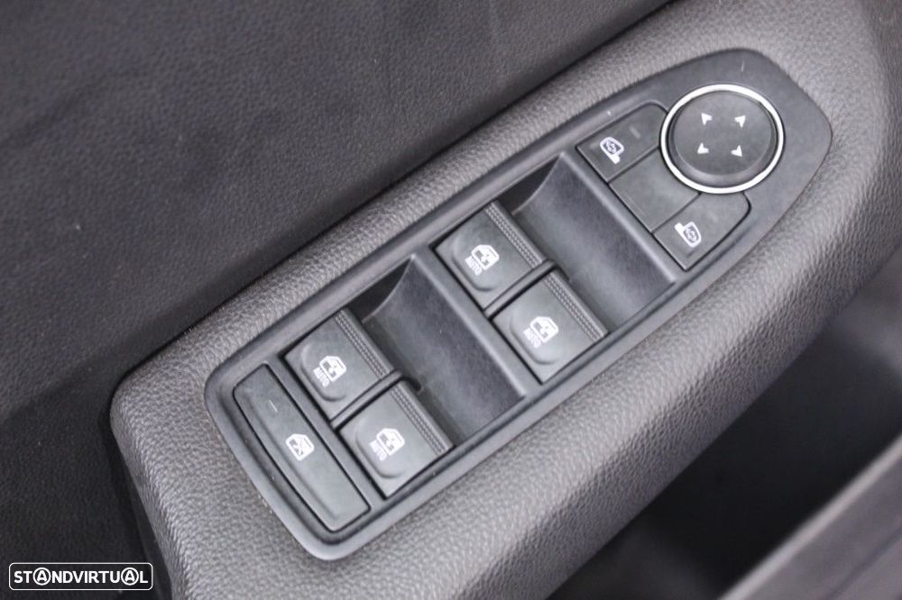 Renault Clio 1.0 TCe Evolution - 21