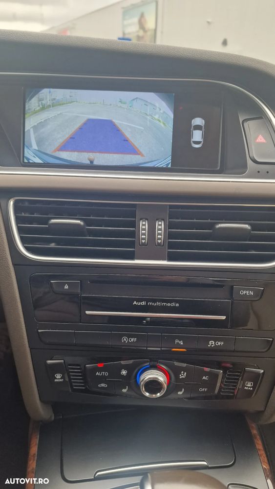 Audi A4 2.0 TDI DPF multitronic Ambition - 14