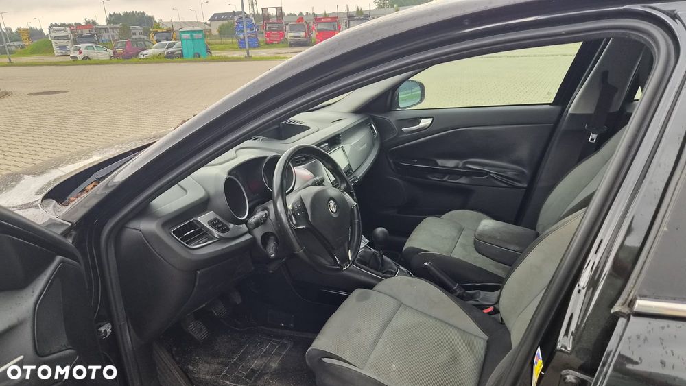 Alfa Romeo Giulietta 1.6 JTDM 16V - 7