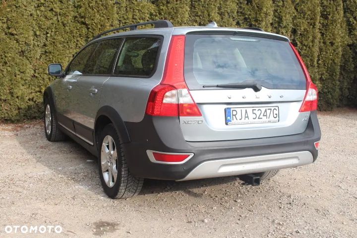 Volvo XC 70 3.2 AWD Momentum - 12