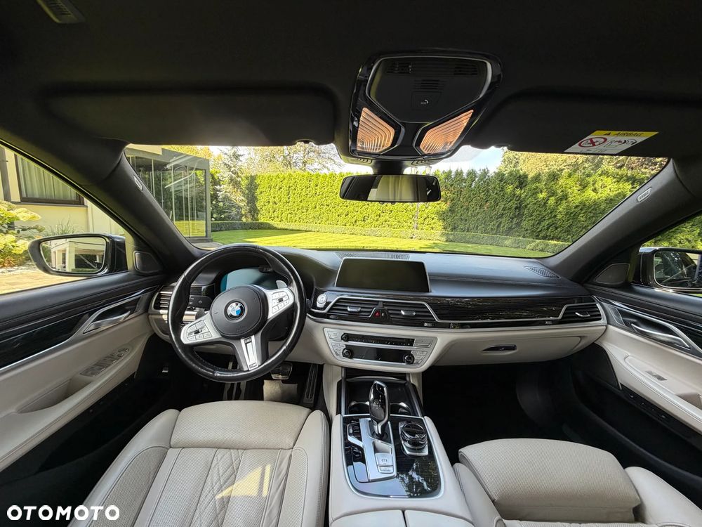 BMW 7 Series 2021 photo 4