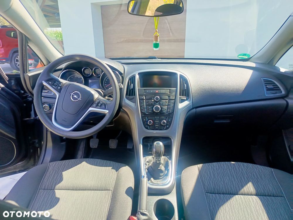Opel Astra 1.6 Selection - 19