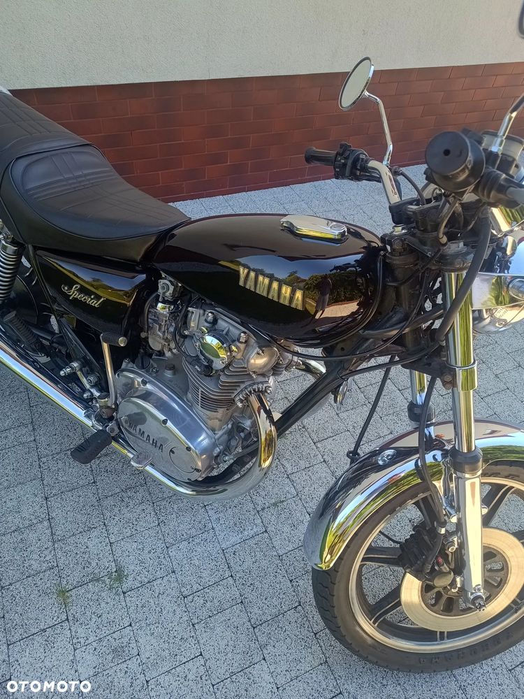 Yamaha XS - 2
