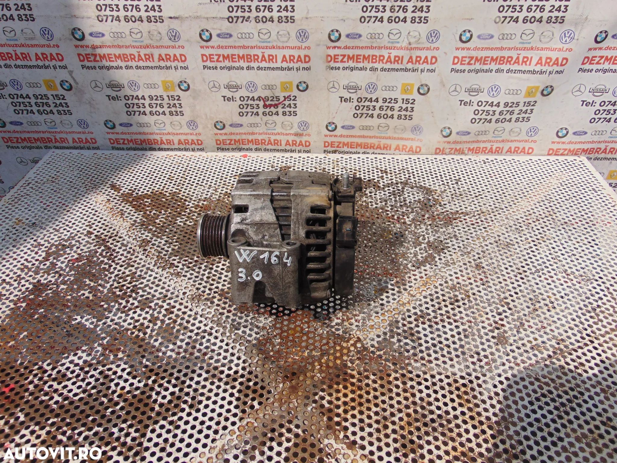 Alternator Mercedes 3.0 w212 w221 w164 cod a0141541302 - 1