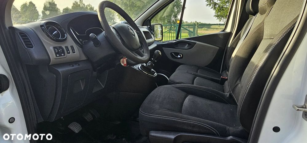 Renault Trafic III - 2
