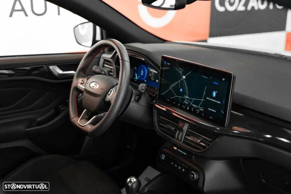 Ford Focus SW 1.0 EcoBoost ST-Line - 10