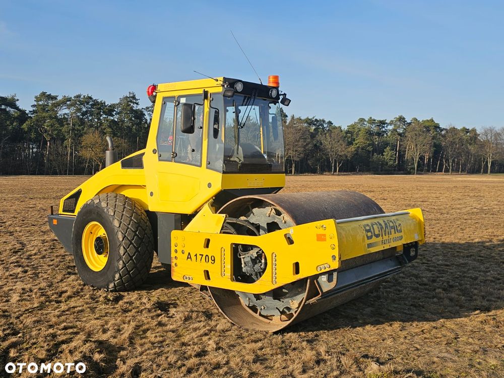 Bomag BW 213 DH4 - 9