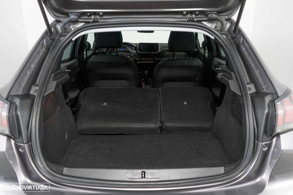 Peugeot 208 1.2 PureTech SE Style - 15