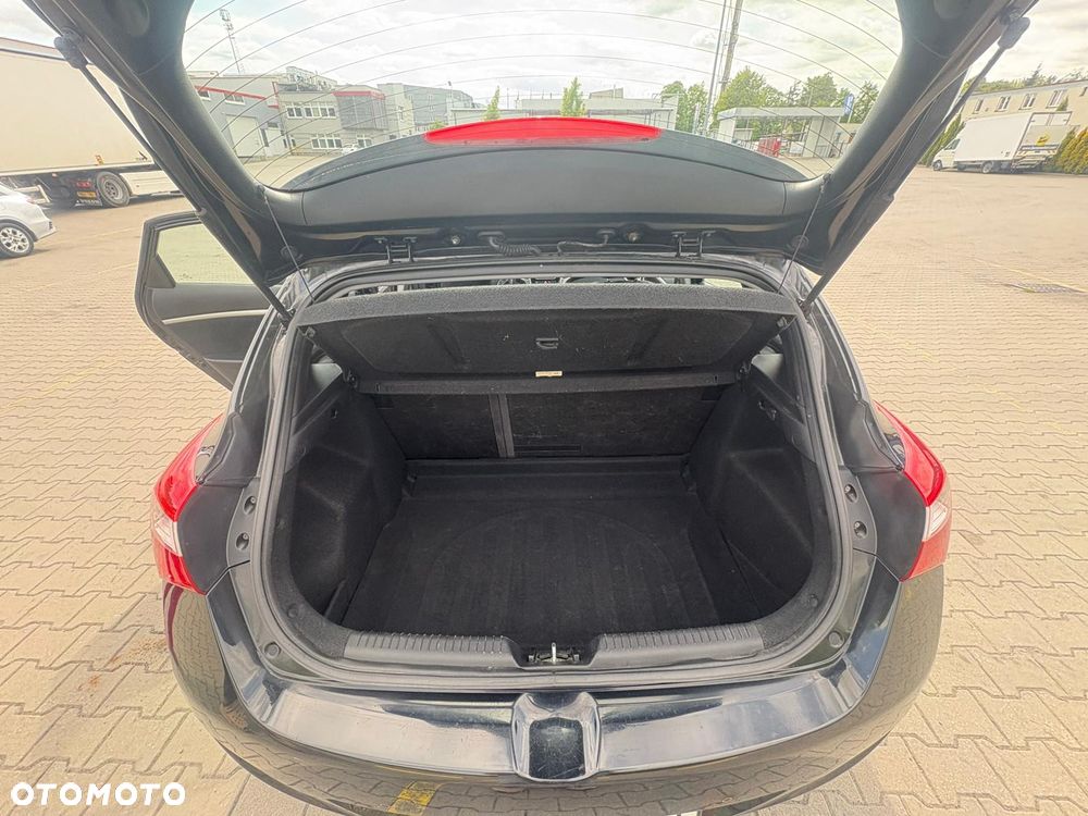 Hyundai i30 1.6 CRDi Classic - 10