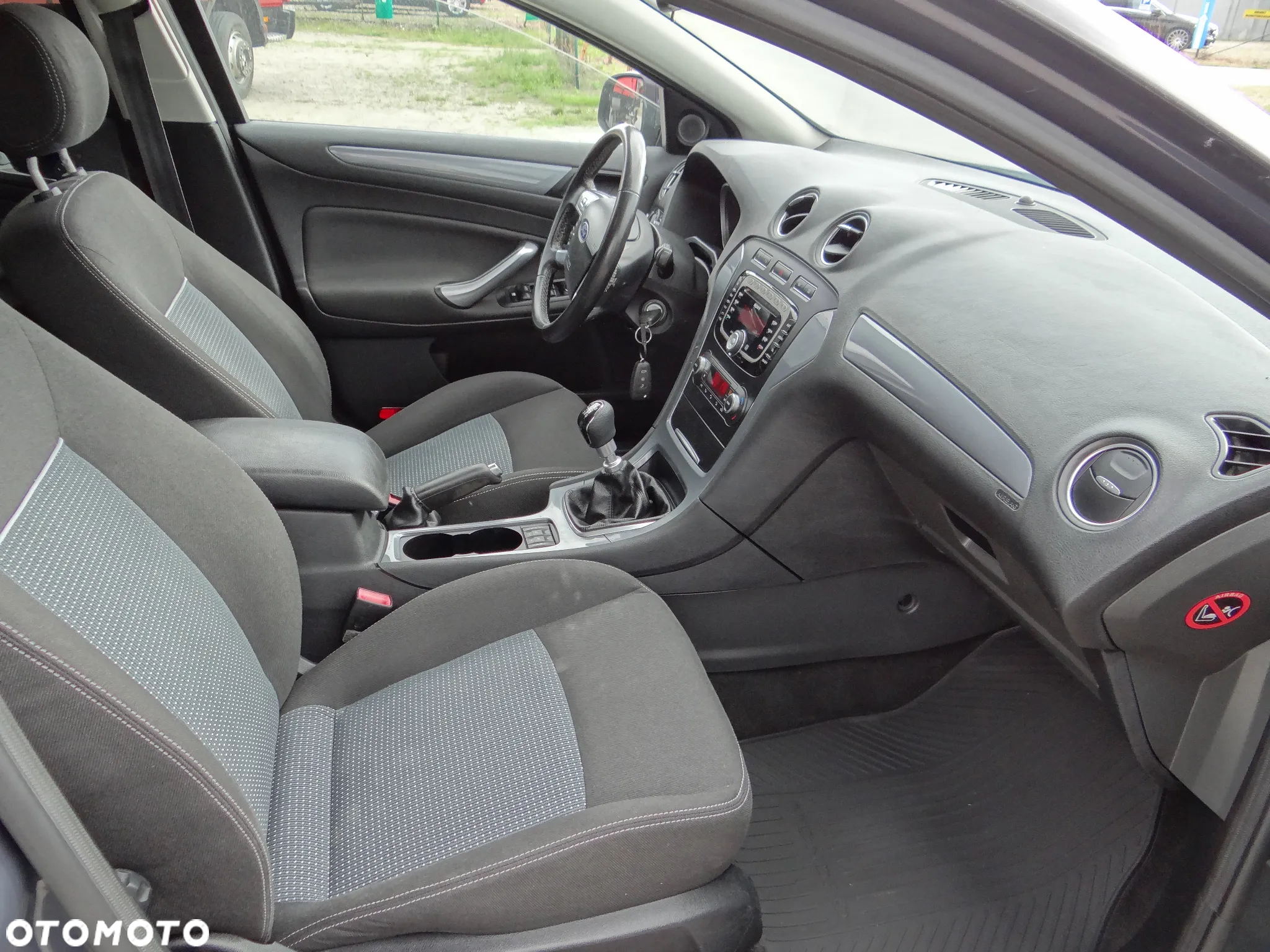 Ford Mondeo - 6