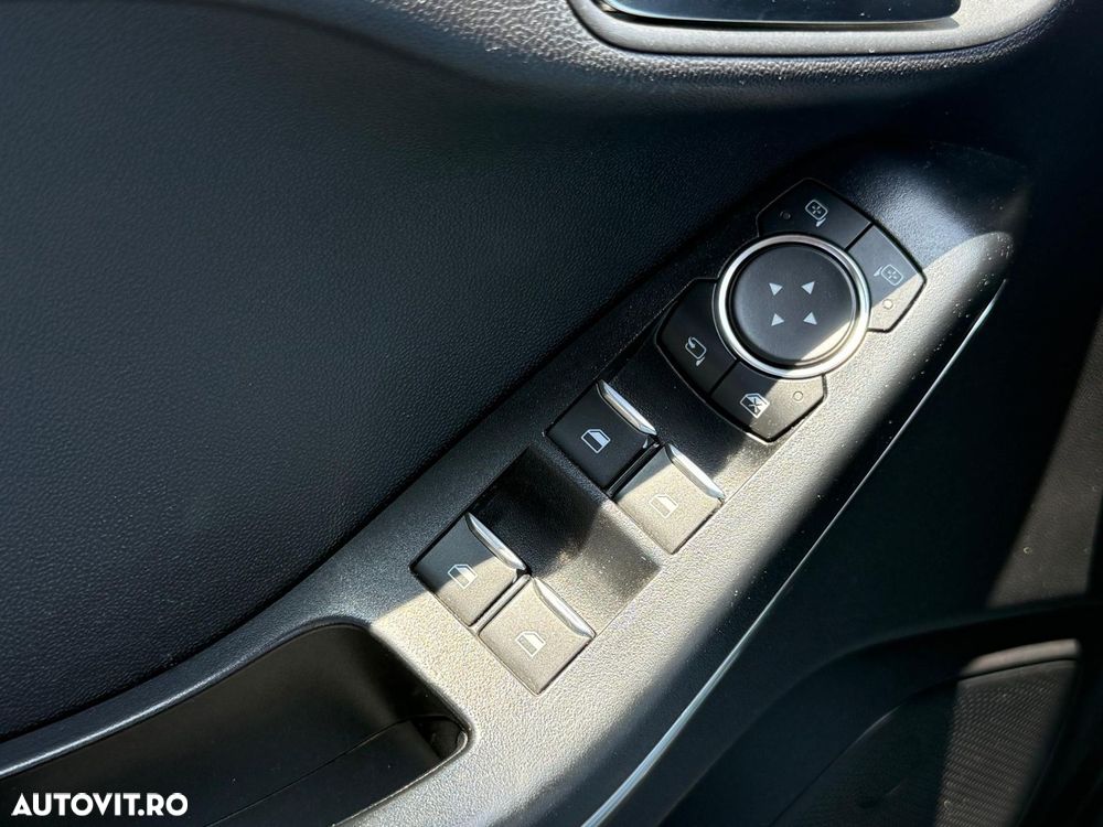 Ford Fiesta - 18